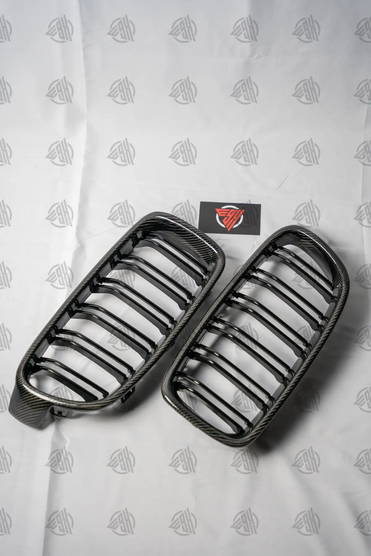 F30 Carbon Fibre Kidney Grills 1