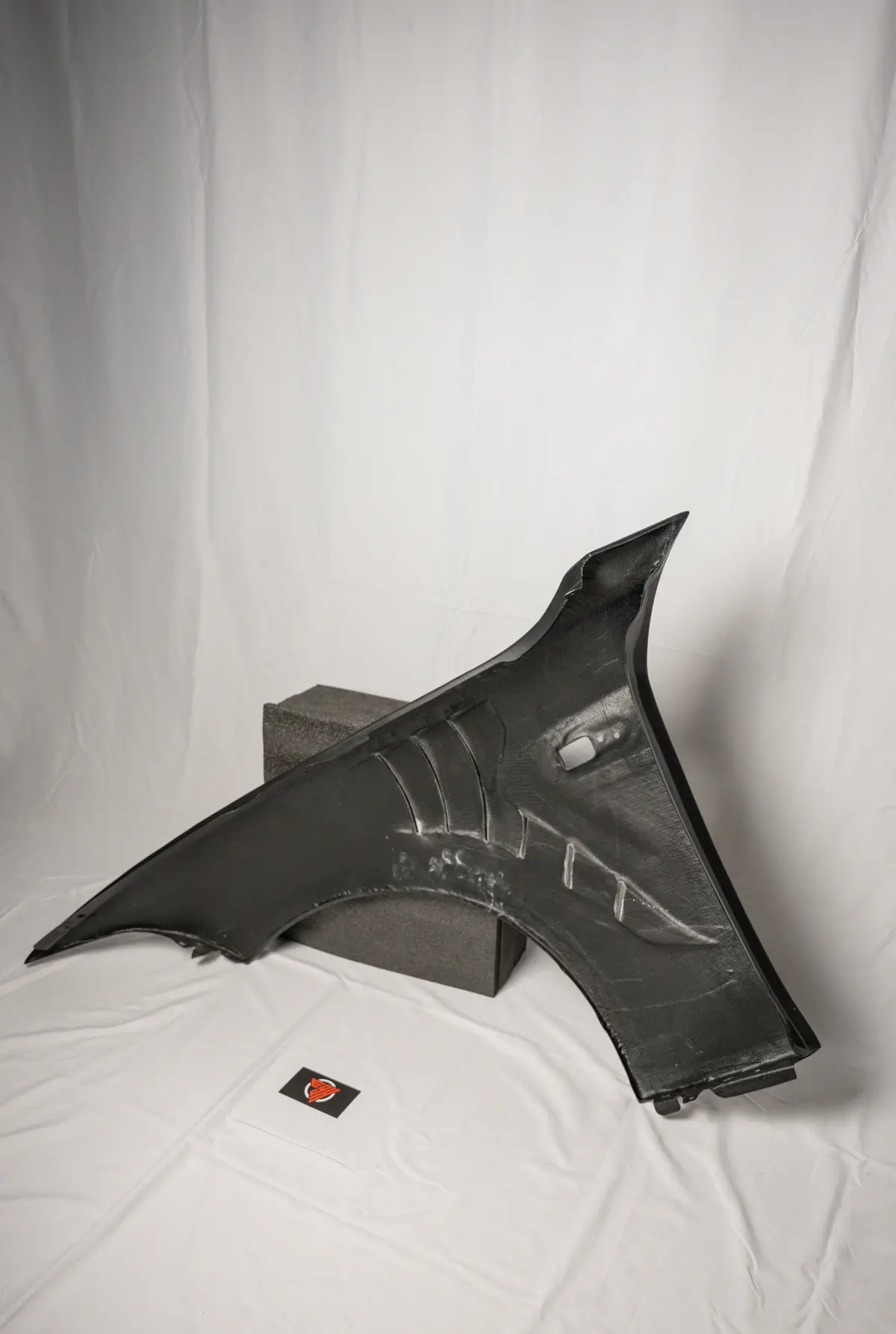 F87 M2/M2c Carbon Fibre Vented Fenders 2