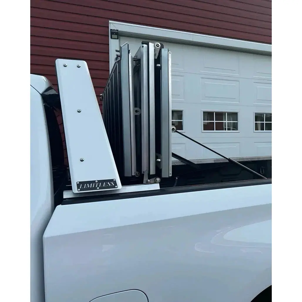 2009-2022 Ram 1500 Tri-Fold Tonneau Cover 2