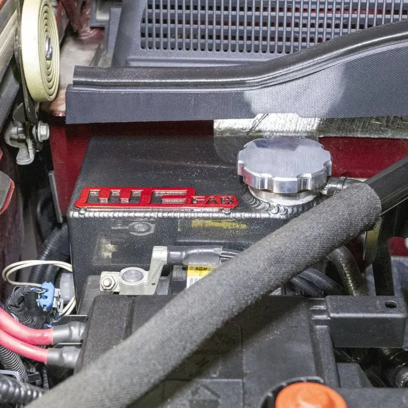2017-2019 Duramax Oem Placement Coolant Tank Kit (Wcf100433) 2