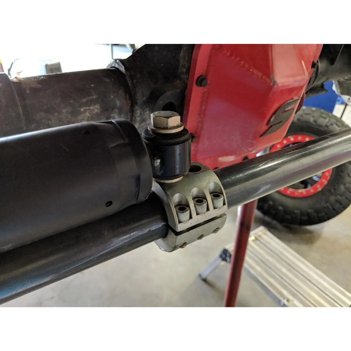2017-2022 Jeep Steering Stabilizer Relocation Kit (8807-04) 2