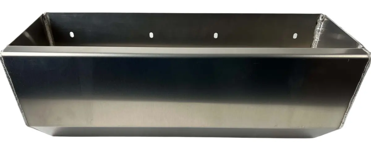 24" Headache Rack Chain Tray 1