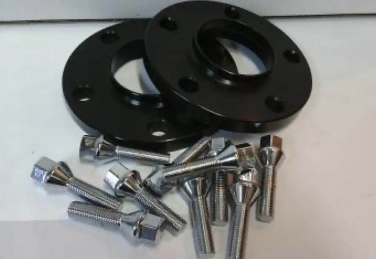 Bmw 15Mm Hubsentric Wheel Spacer Kit 1