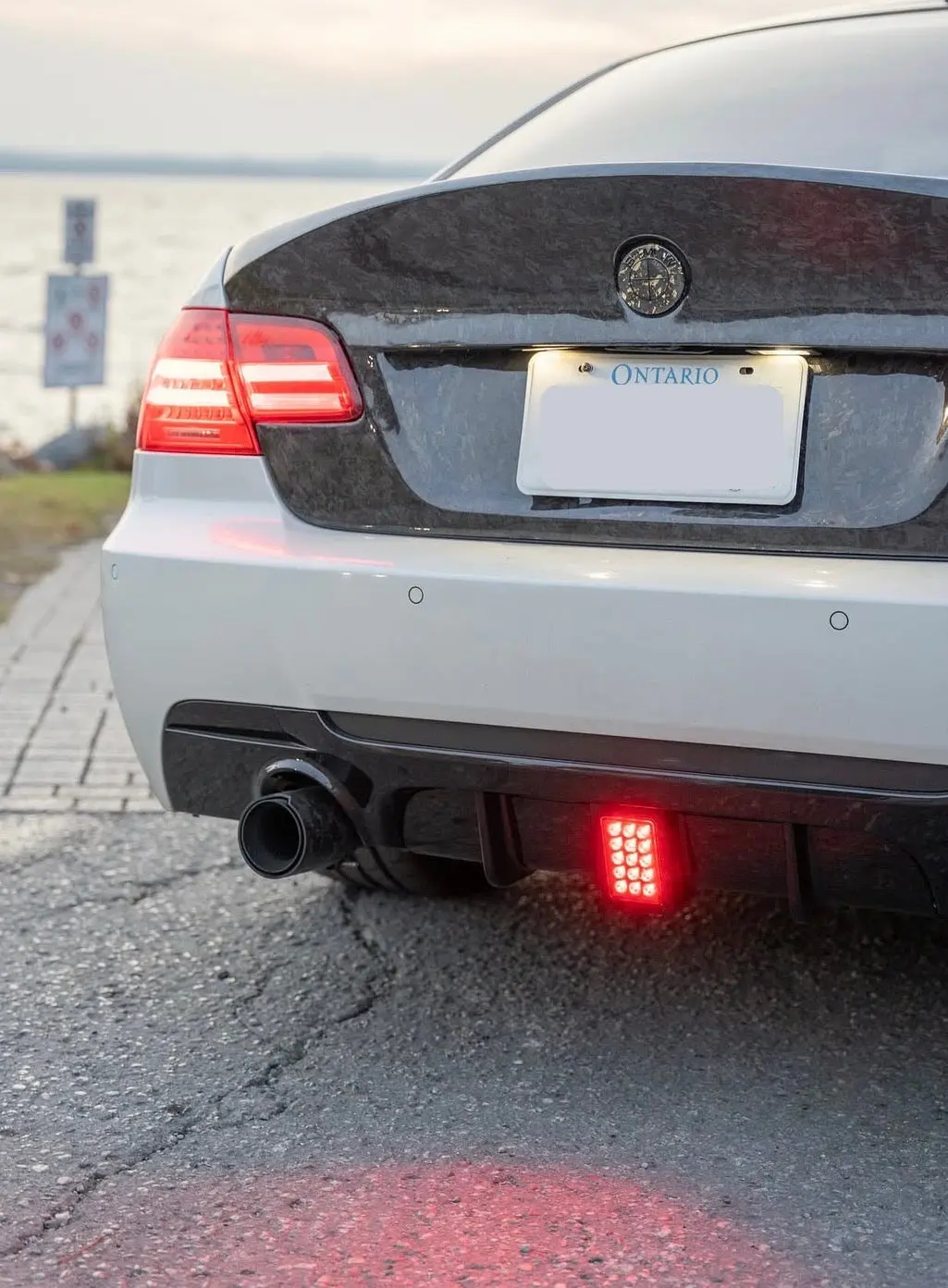 E9x M-Tech Third Brake Light Diffuser 1
