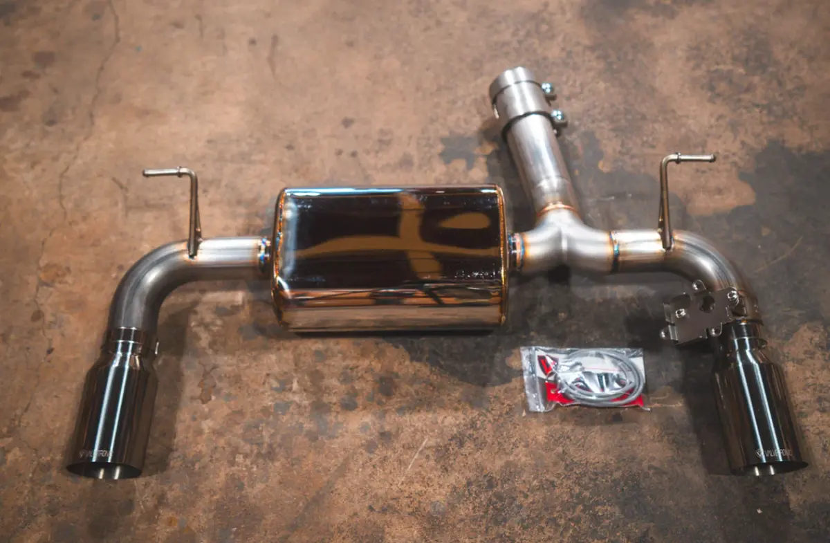 Bmw F30 / F22 / F36 / F32 Valved Sport Exhaust System (Axleback) 1