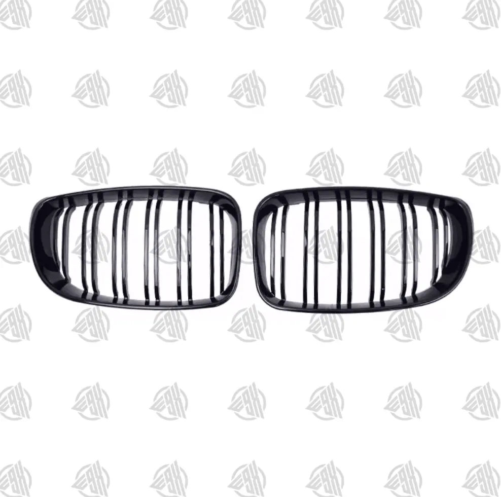 1 Series E82/E88 Kidney Grille Gloss Black 1