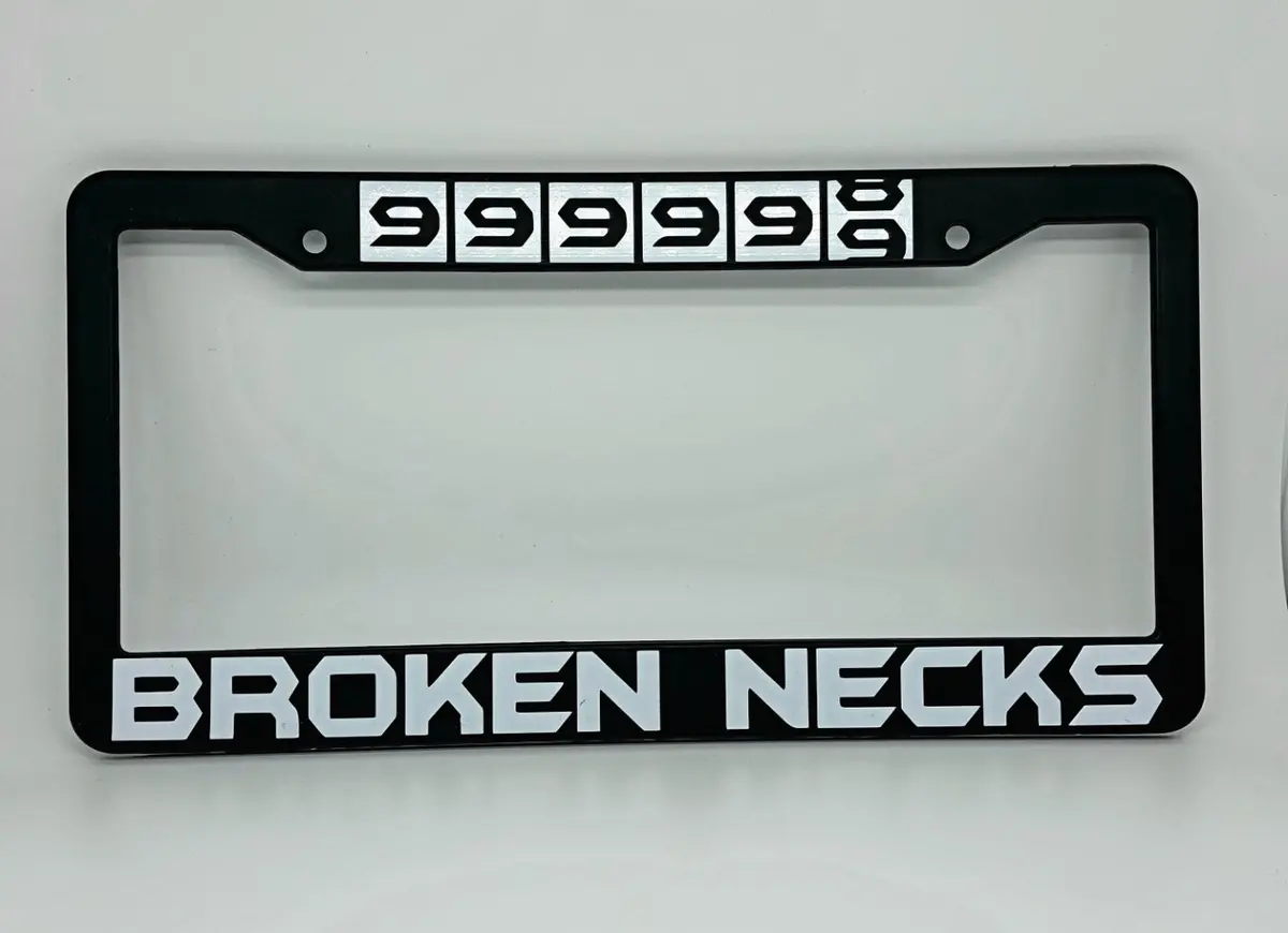 Broken Necks (Plate Frame) 1