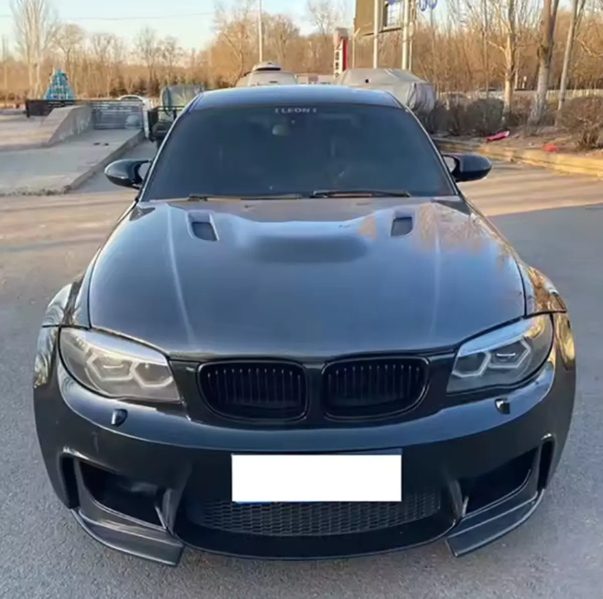 E82/E88 1 Series 1M Style Carbon Fibre Hood 1