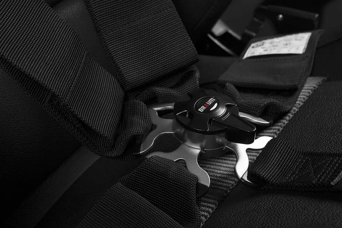 Braum Racing 5 Pt – Sfi 16.1 Racing Harness (Black) 2