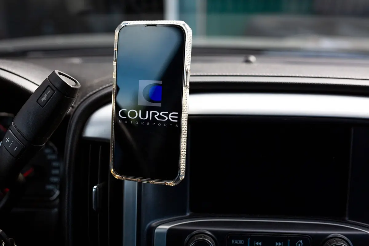 Direct Fit Phone Mount - Chevrolet/Gmc 1500 (2014-2018) 2500, 3500 (2015-2019) 4