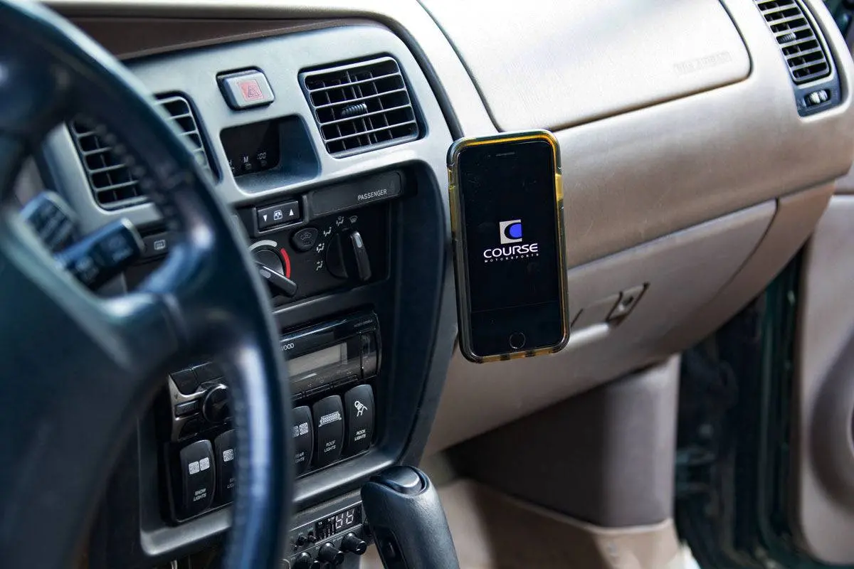 Direct Fit Phone Mount - Toyota 4Runner (1999-2002) 3