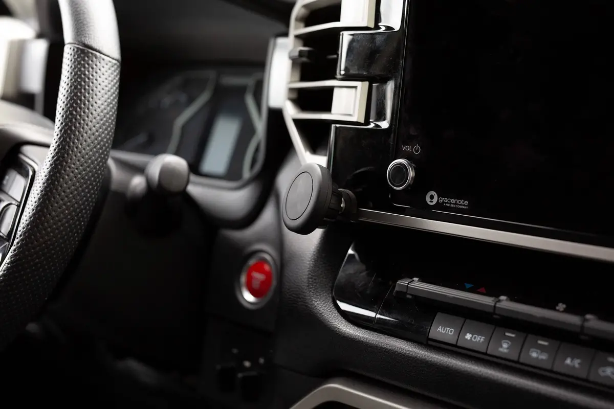 Direct Fit Phone Mount - Toyota Tundra(2022+) And Sequoia (2023+) 5