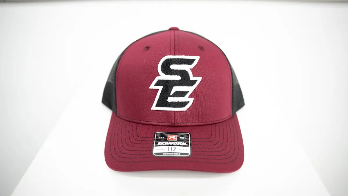 Black / Maroon Se Trucker Hat 1