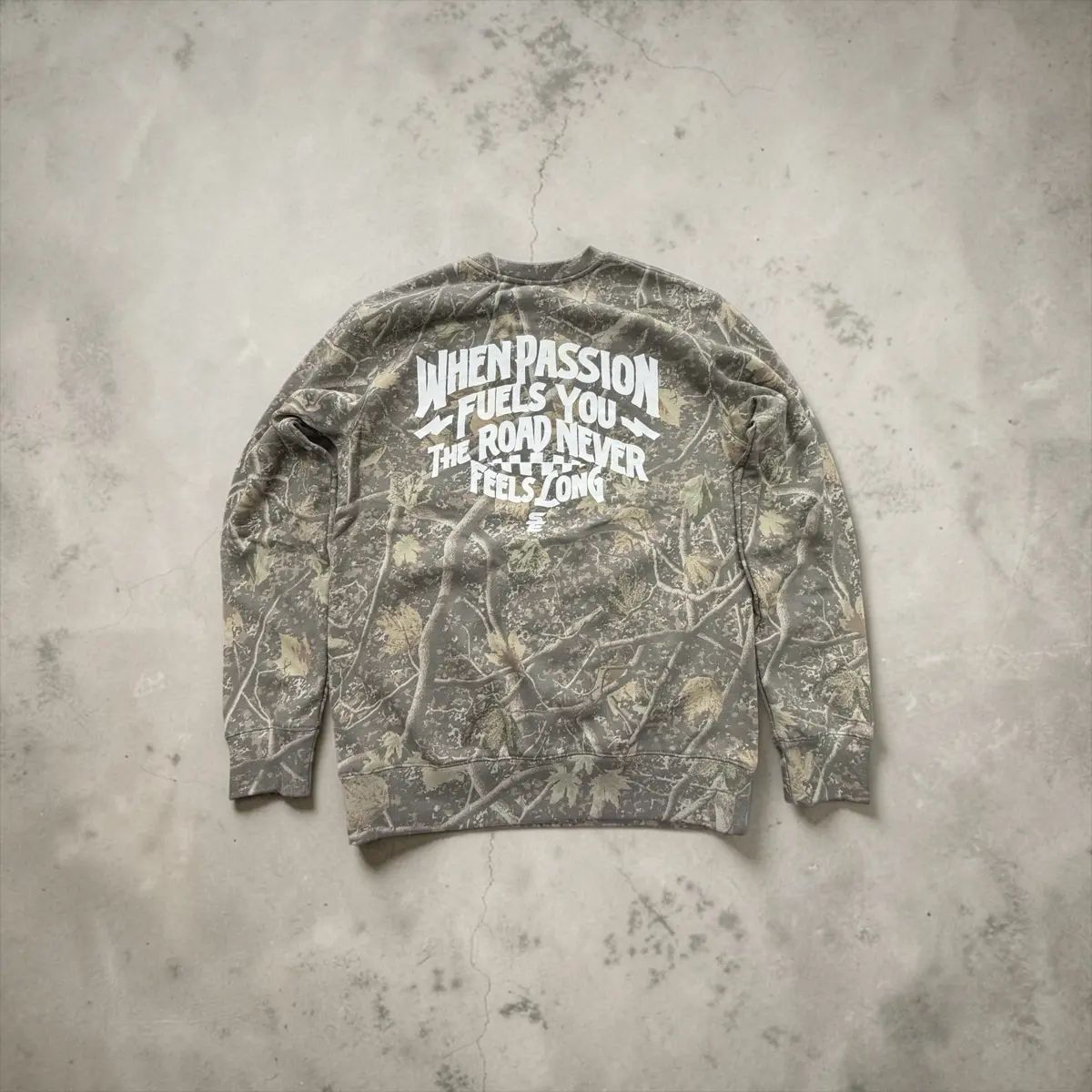 Passion Camo Crew Neck 1