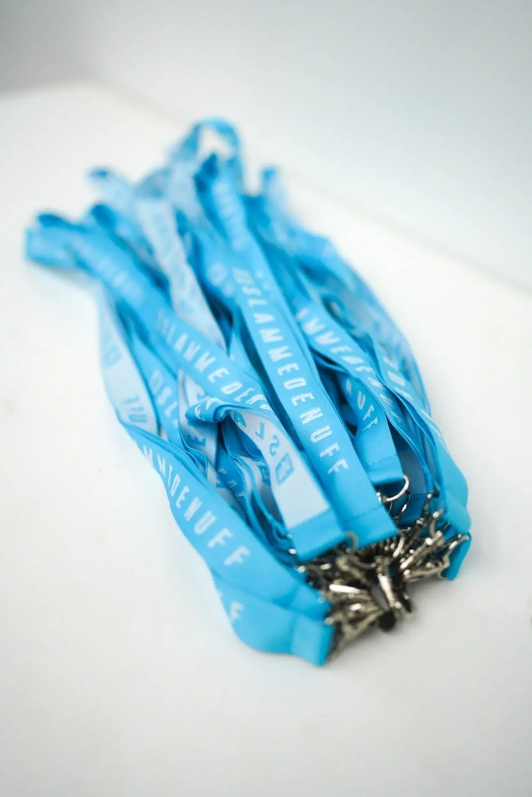 Baby Blue Se Lanyard 1