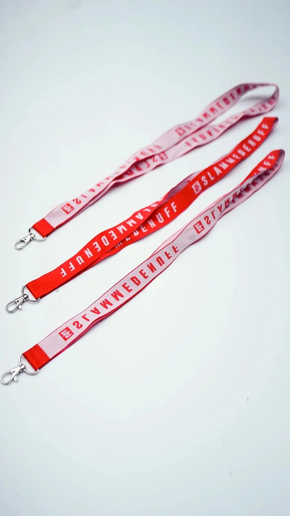 Red/White Se Lanyard 1