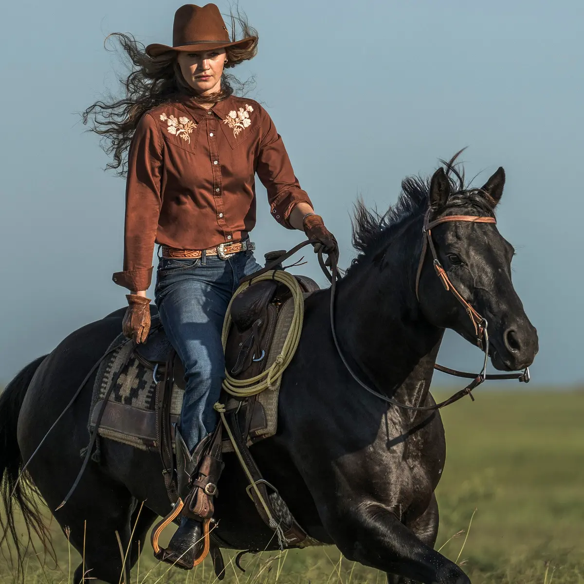 Women's Embroidered Ranch Shirt 1